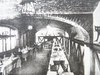 1936 ristorante Gatto Nero  via S. Croce 2,   nato nel 1930 sulla ex trattoria Bella Napoli.